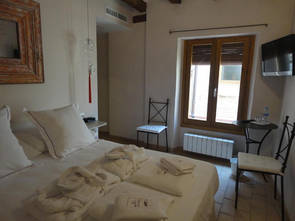 Hotel Rural Cal Torner Adults Only Guiamets Chambre photo